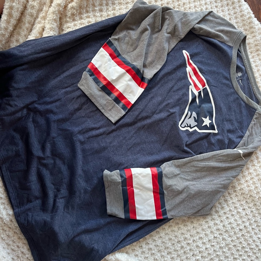 Nike NFL Patriots shirt